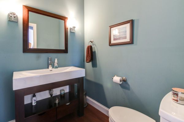 Cost of Powder Room Construction in Warren