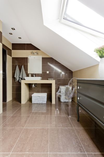 Cost of Attic Bathroom Installation in Warren